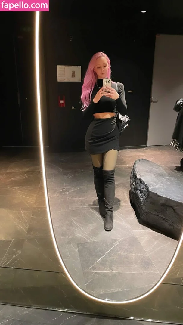 Jessu / jess southern / jessu._ Onlyfans Photo Gallery 