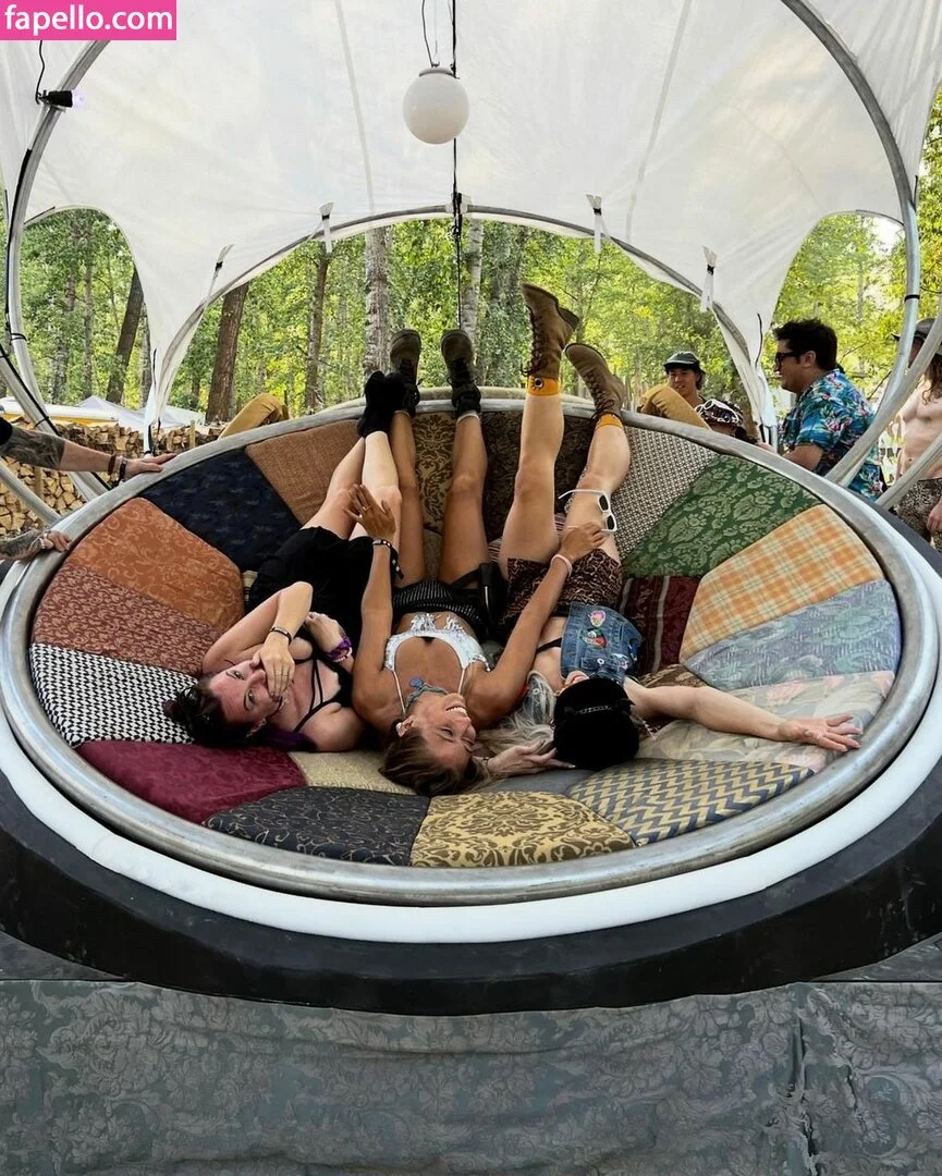 Jessu / jess southern / jessu._ Onlyfans Photo Gallery 