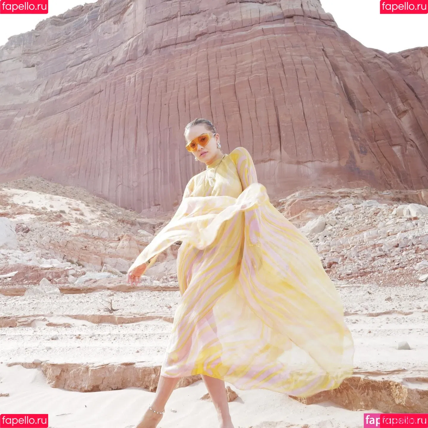 Rita Ora / ritaora / ritaoraeu Onlyfans Photo Gallery 