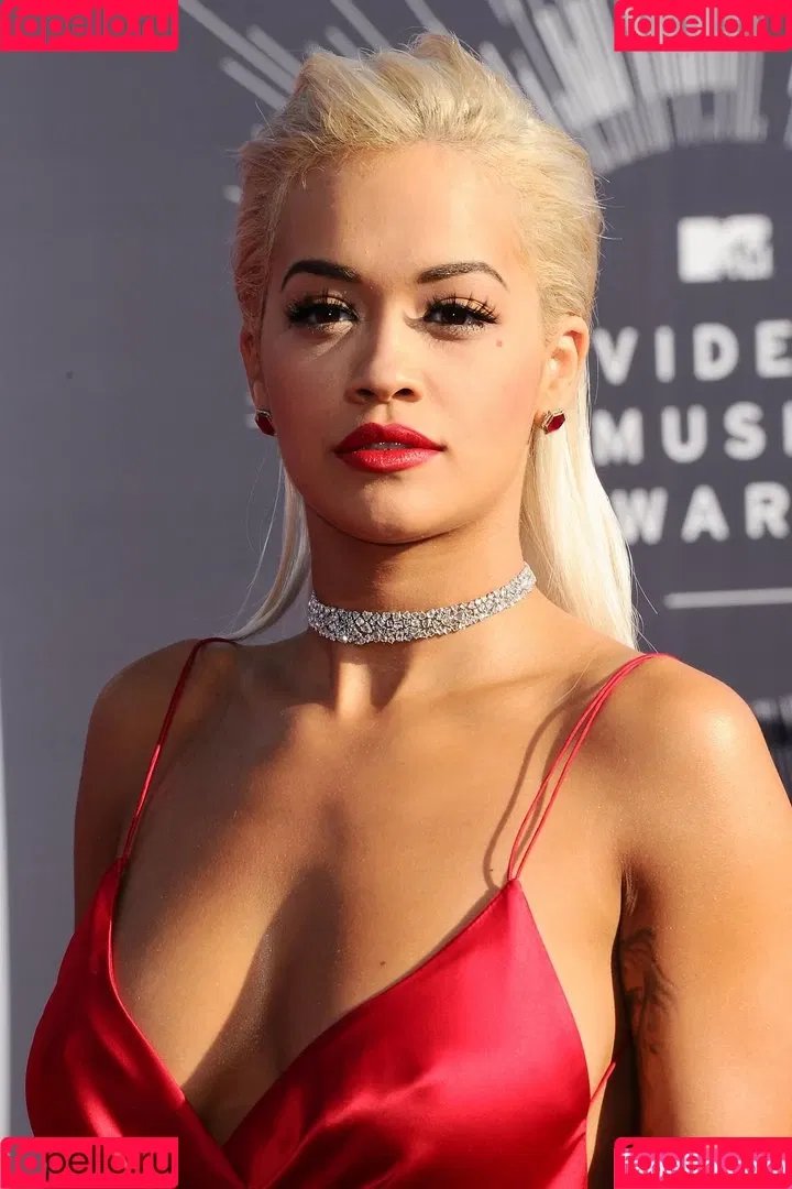 Rita Ora / ritaora / ritaoraeu Onlyfans Photo Gallery 