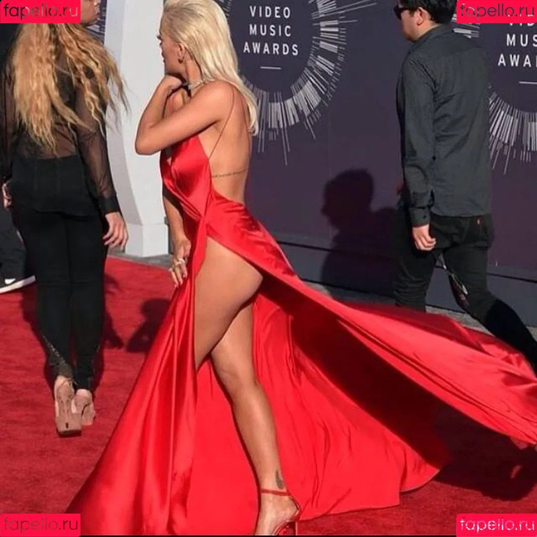 Rita Ora / ritaora / ritaoraeu Onlyfans Photo Gallery 