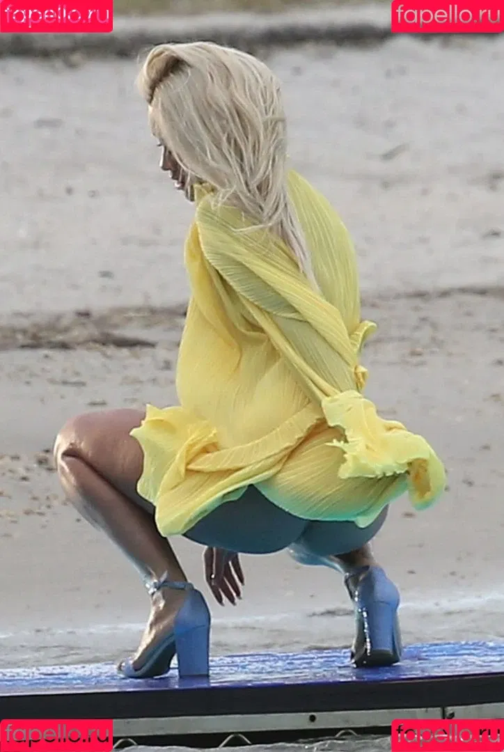 Rita Ora / ritaora / ritaoraeu Onlyfans Photo Gallery 