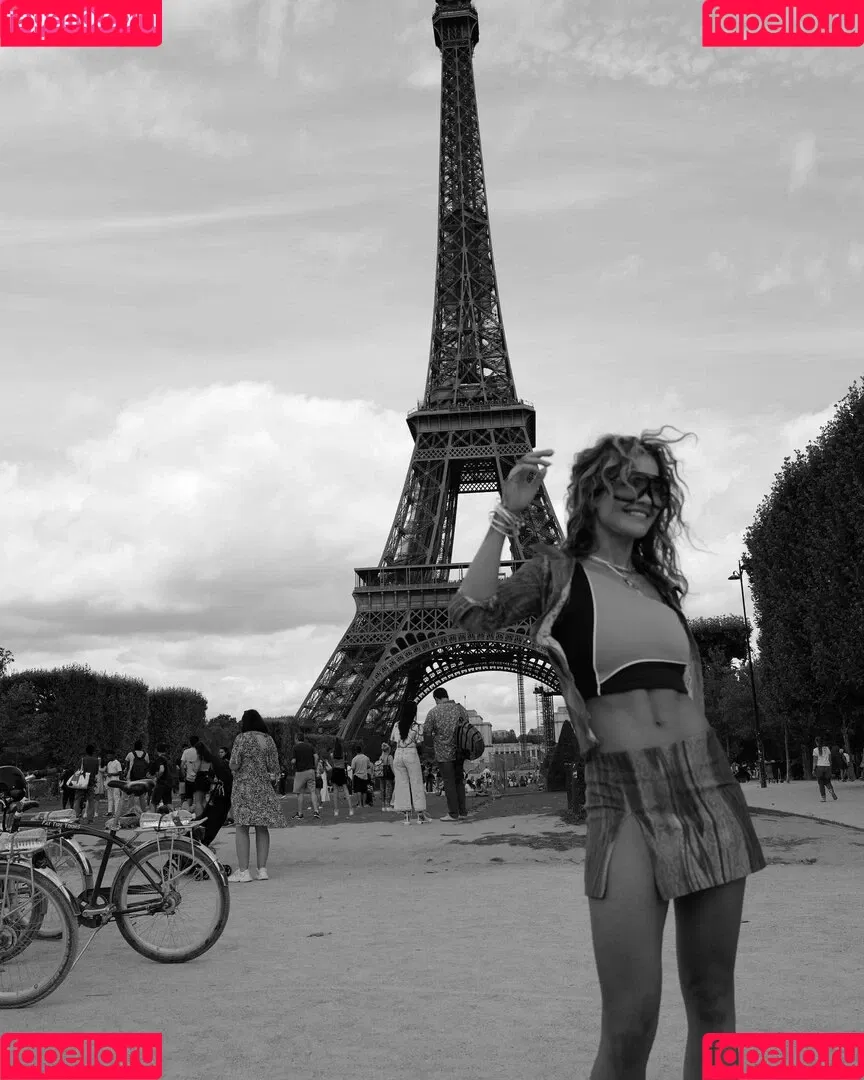 Rita Ora / ritaora / ritaoraeu Onlyfans Photo Gallery 