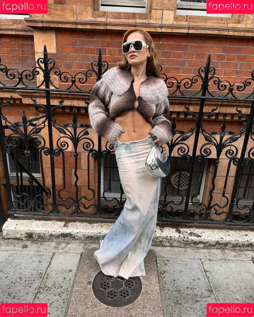 Rita Ora / ritaora / ritaoraeu Onlyfans Photo Gallery 