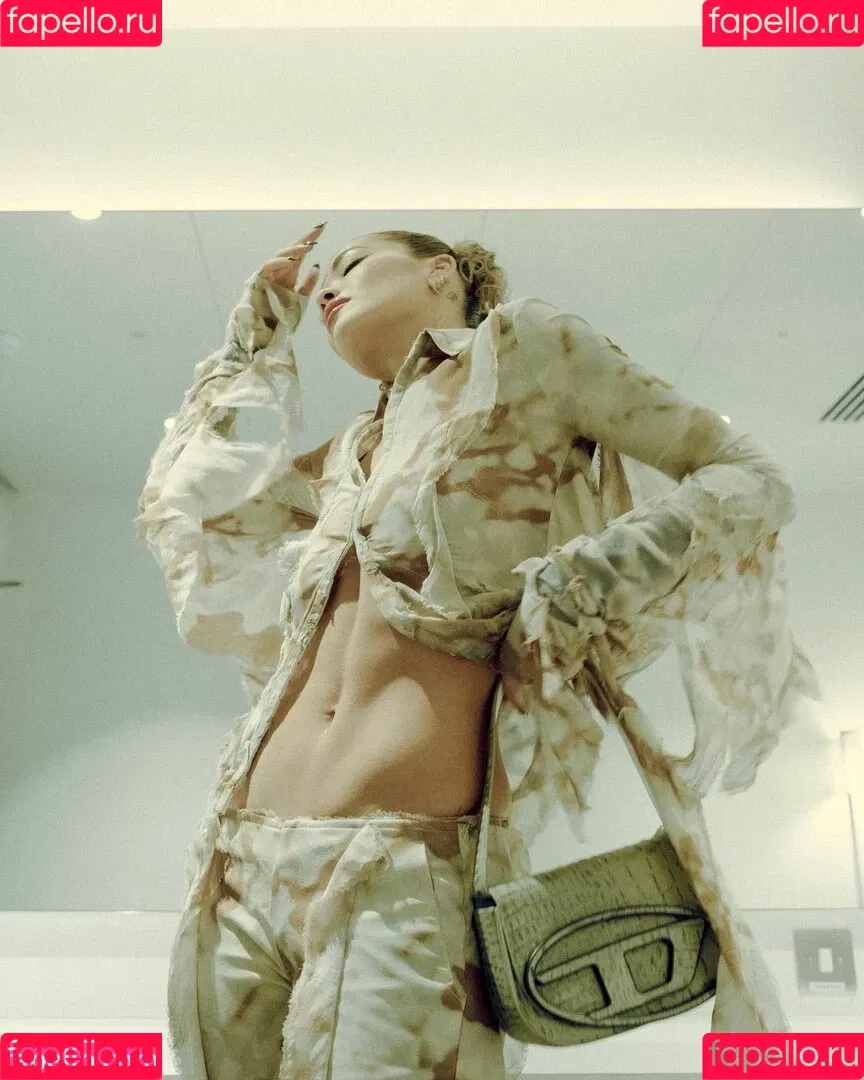 Rita Ora / ritaora / ritaoraeu Onlyfans Photo Gallery 