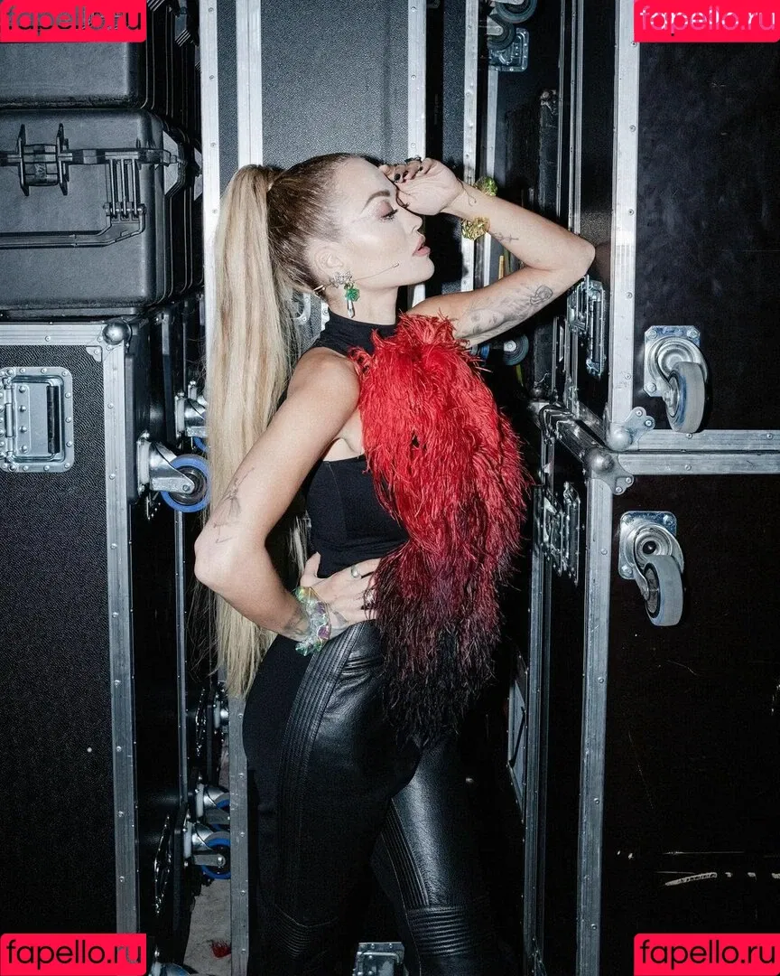 Rita Ora / ritaora / ritaoraeu Onlyfans Photo Gallery 