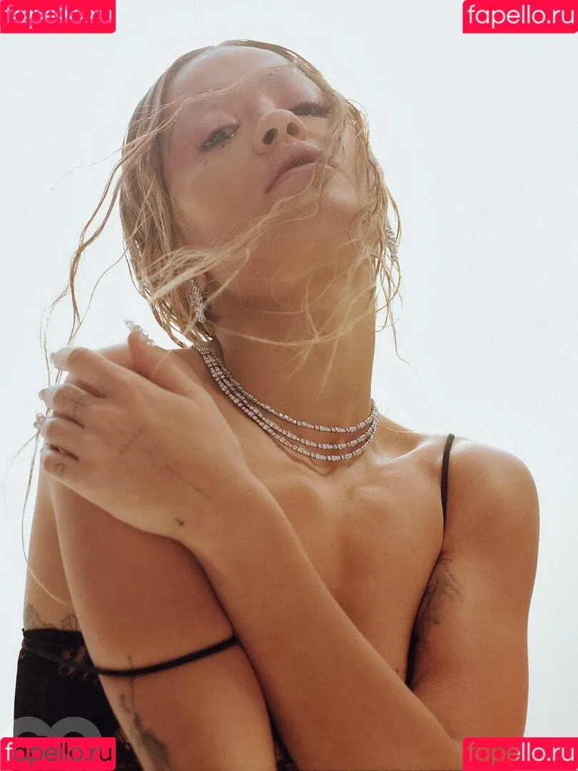 Rita Ora / ritaora / ritaoraeu Onlyfans Photo Gallery 