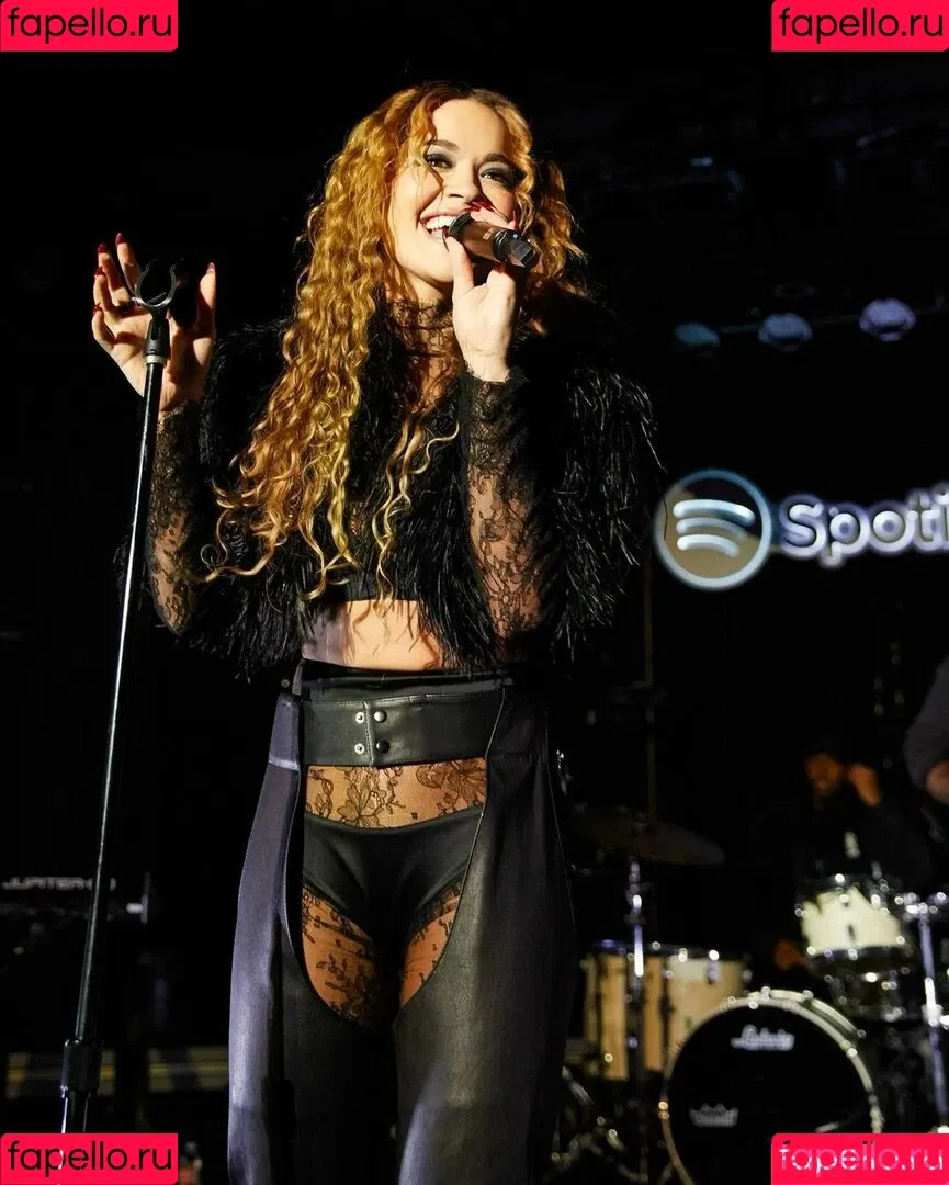 Rita Ora / ritaora / ritaoraeu Onlyfans Photo Gallery 