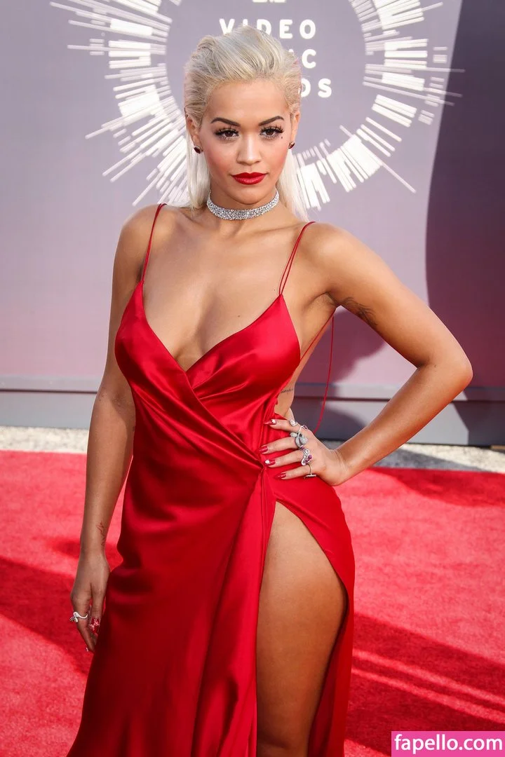 Rita Ora / ritaora / ritaoraeu Onlyfans Photo Gallery 