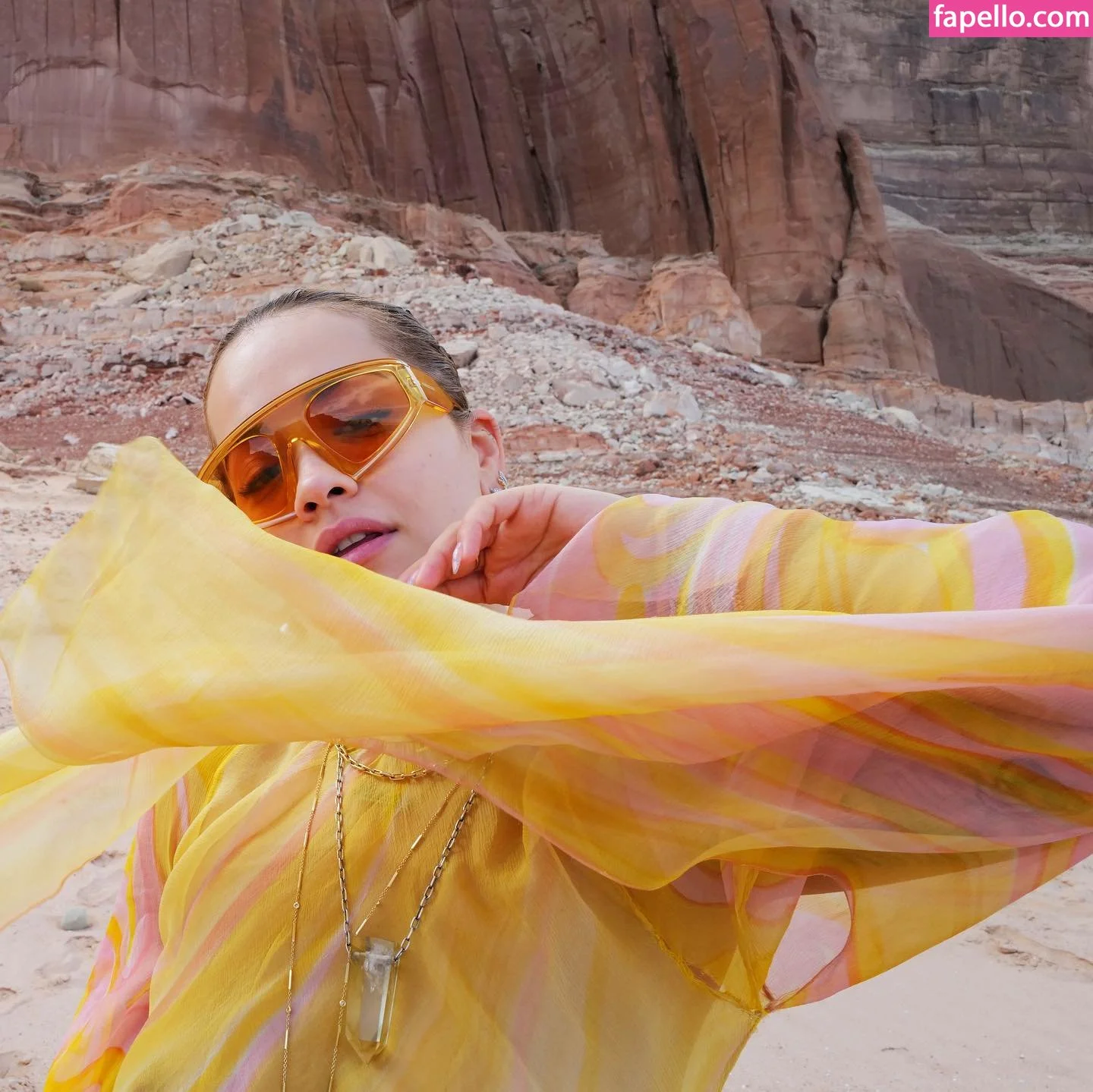 Rita Ora / ritaora / ritaoraeu Onlyfans Photo Gallery 