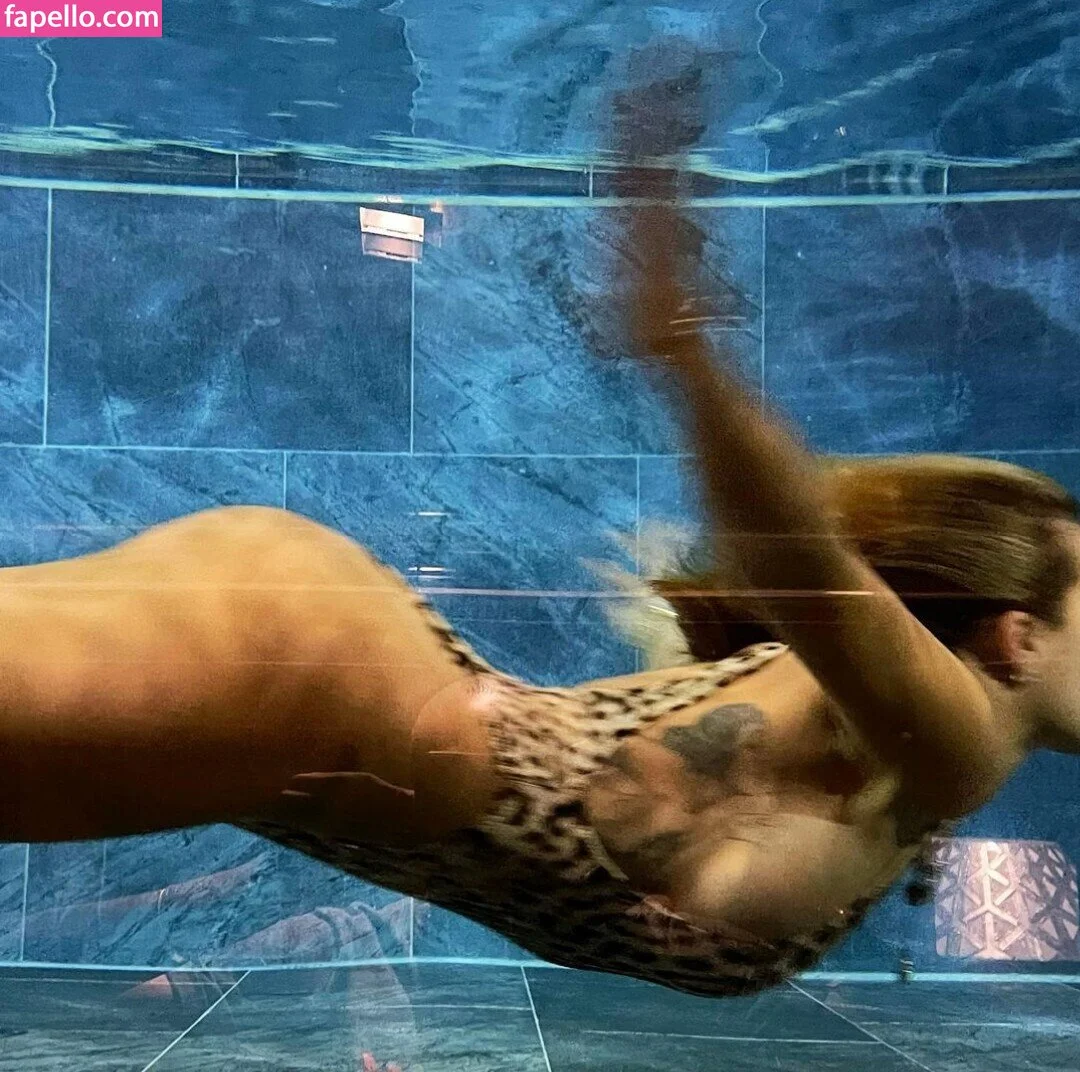 Rita Ora / ritaora / ritaoraeu Onlyfans Photo Gallery 