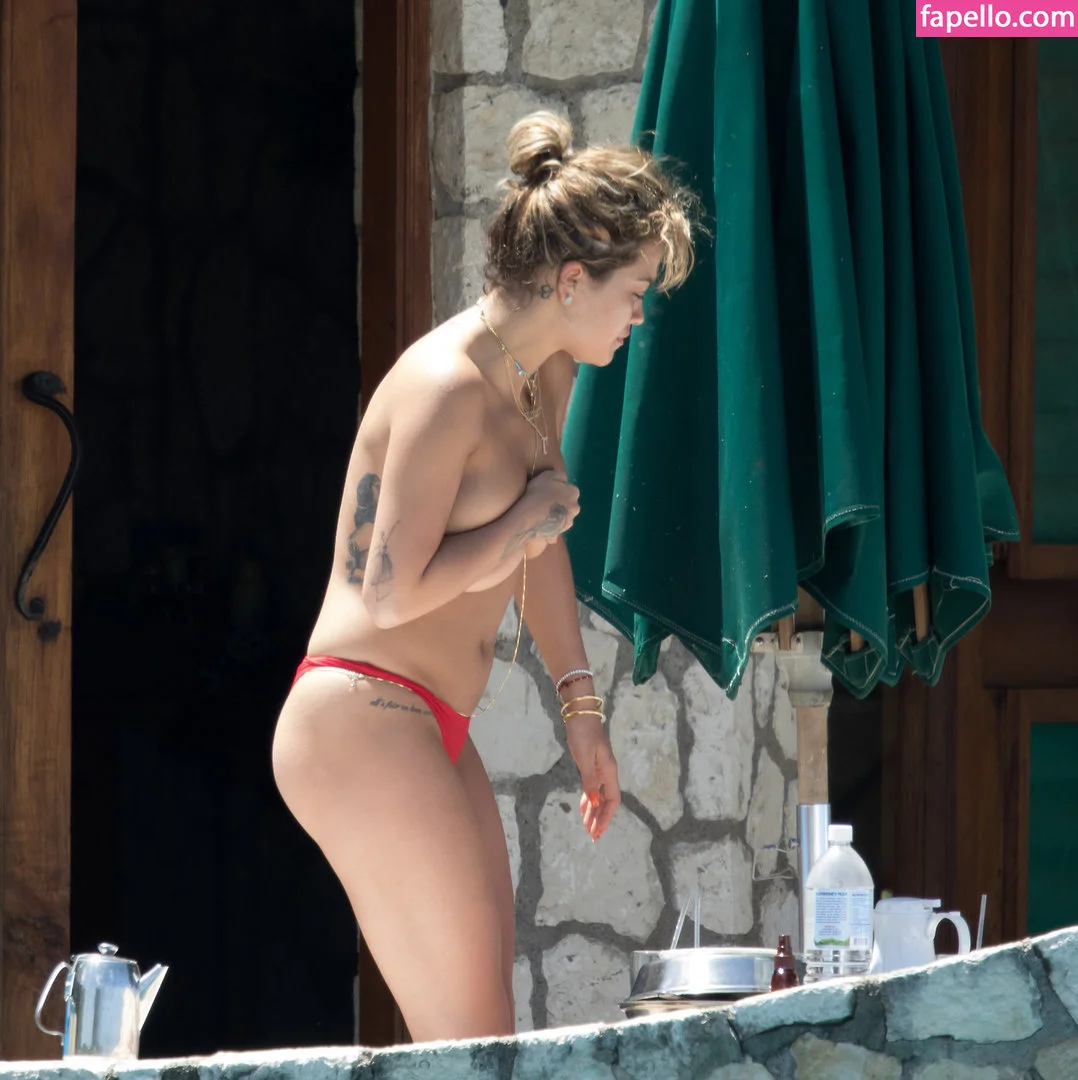 Rita Ora / ritaora / ritaoraeu Onlyfans Photo Gallery 