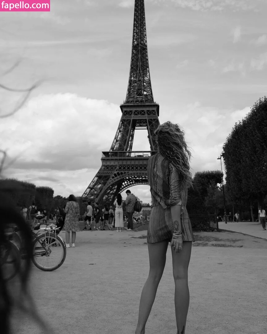 Rita Ora / ritaora / ritaoraeu Onlyfans Photo Gallery 