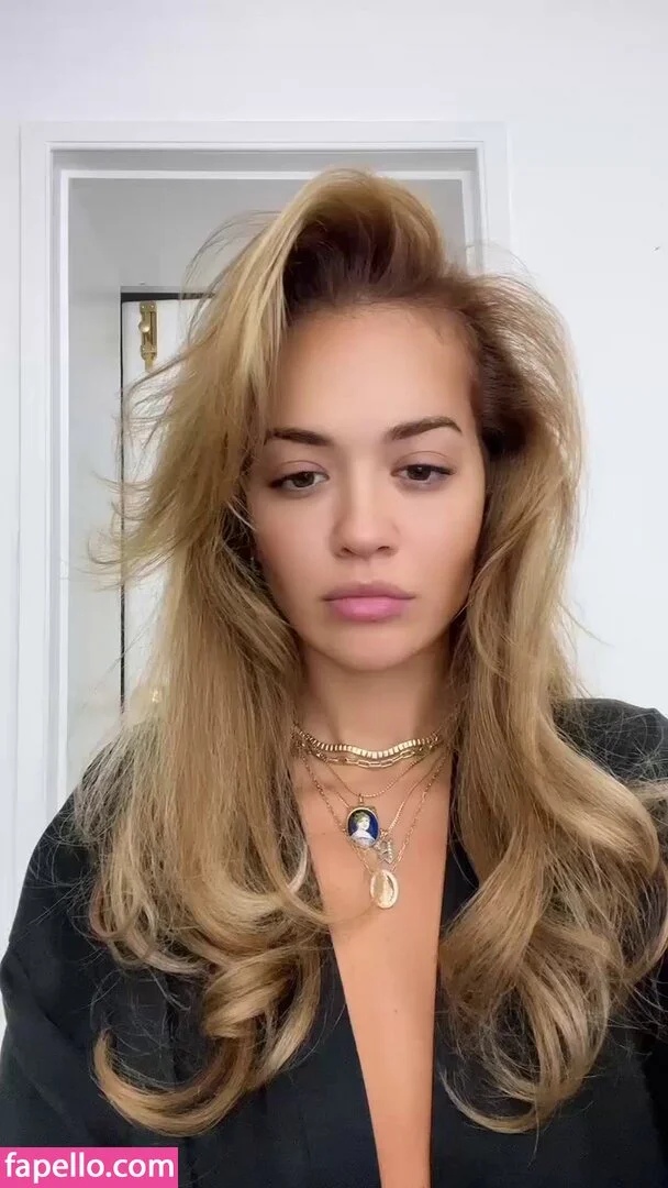 Rita Ora / ritaora / ritaoraeu Onlyfans Photo Gallery 