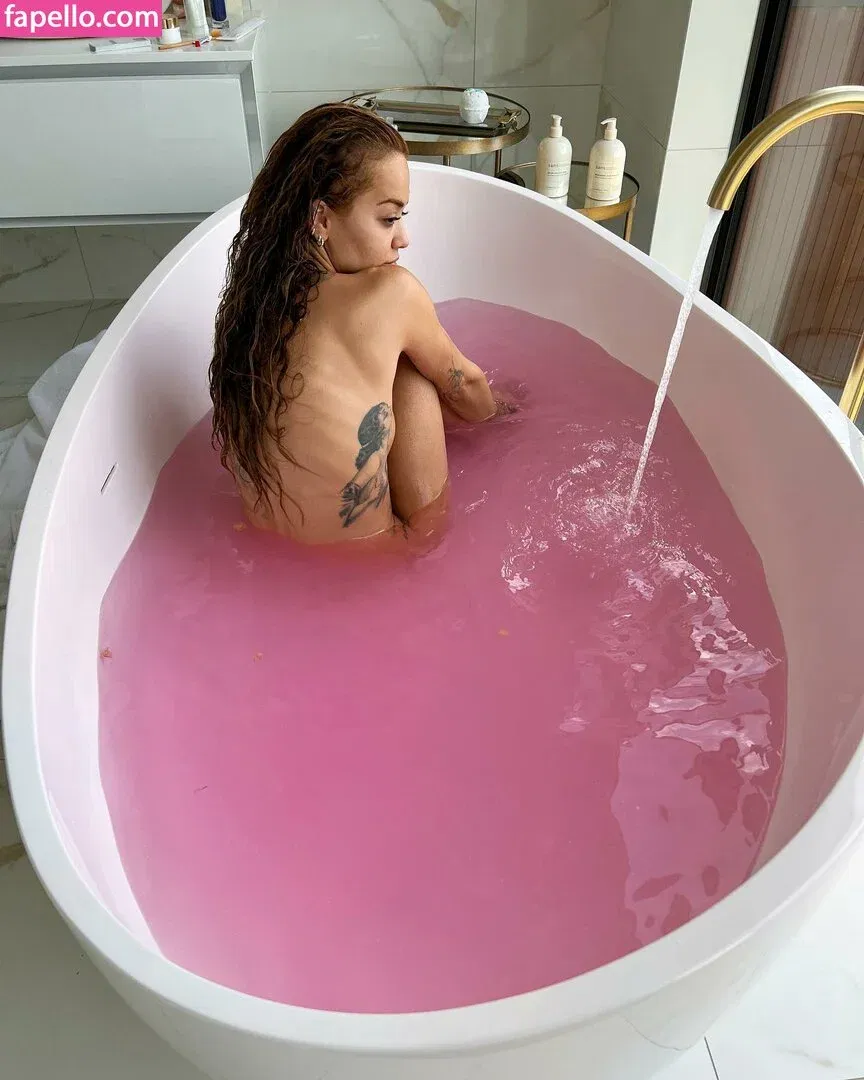 Rita Ora / ritaora / ritaoraeu Onlyfans Photo Gallery 