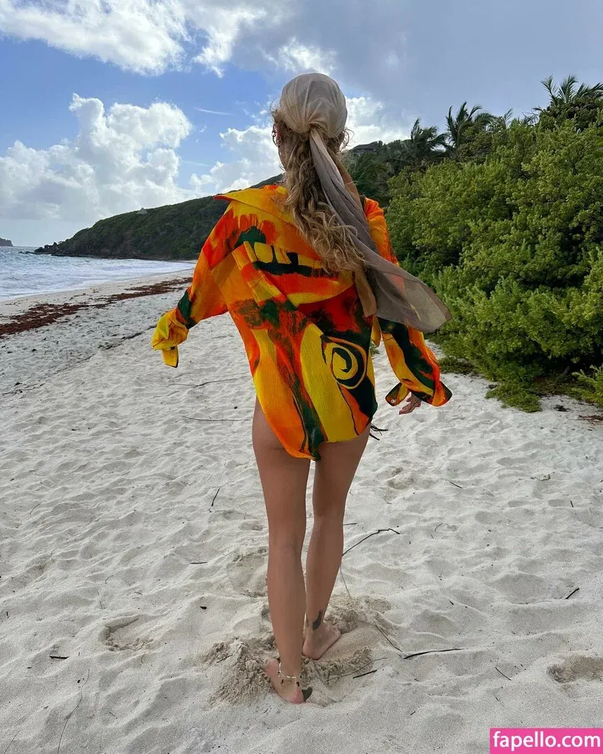 Rita Ora / ritaora / ritaoraeu Onlyfans Photo Gallery 