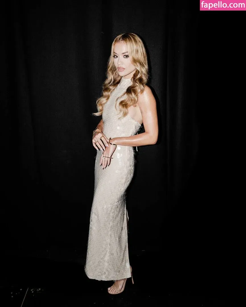 Rita Ora / ritaora / ritaoraeu Onlyfans Photo Gallery 
