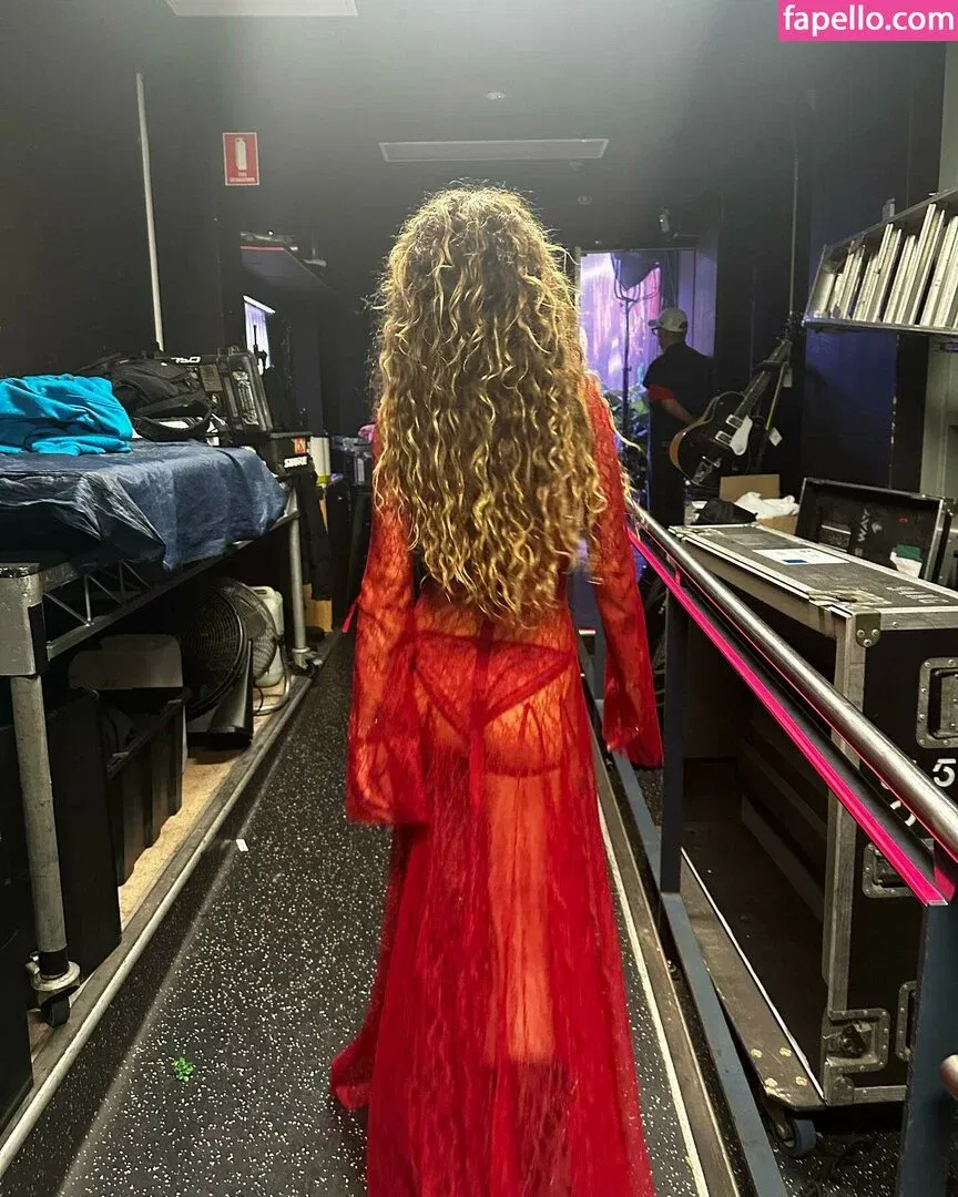 Rita Ora / ritaora / ritaoraeu Onlyfans Photo Gallery 