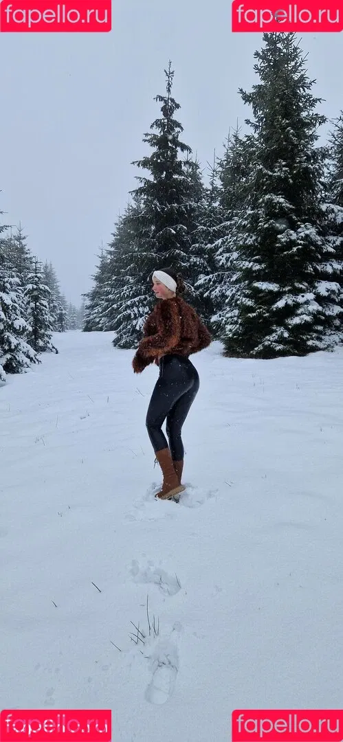 Titty Cat / https: / titty-cat / titty_cat99 Onlyfans Photo Gallery 