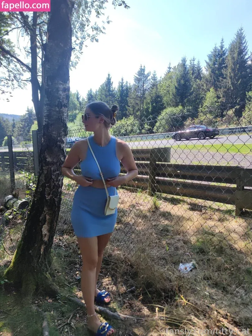 Titty Cat / https: / titty-cat / titty_cat99 Onlyfans Photo Gallery 