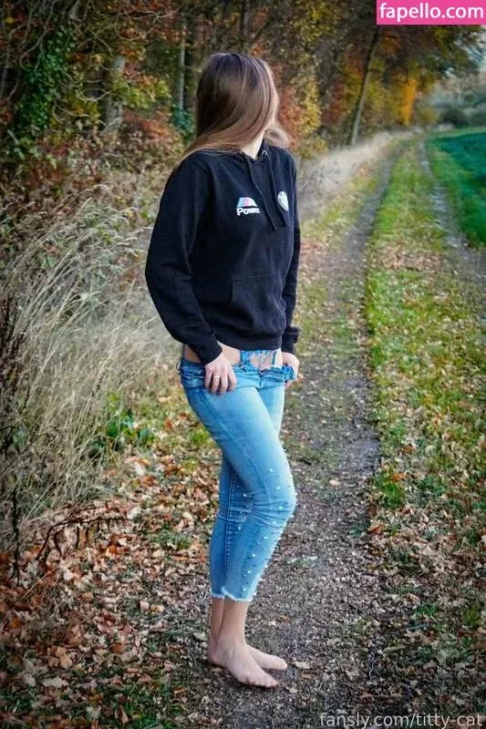 Titty Cat / https: / titty-cat / titty_cat99 Onlyfans Photo Gallery 