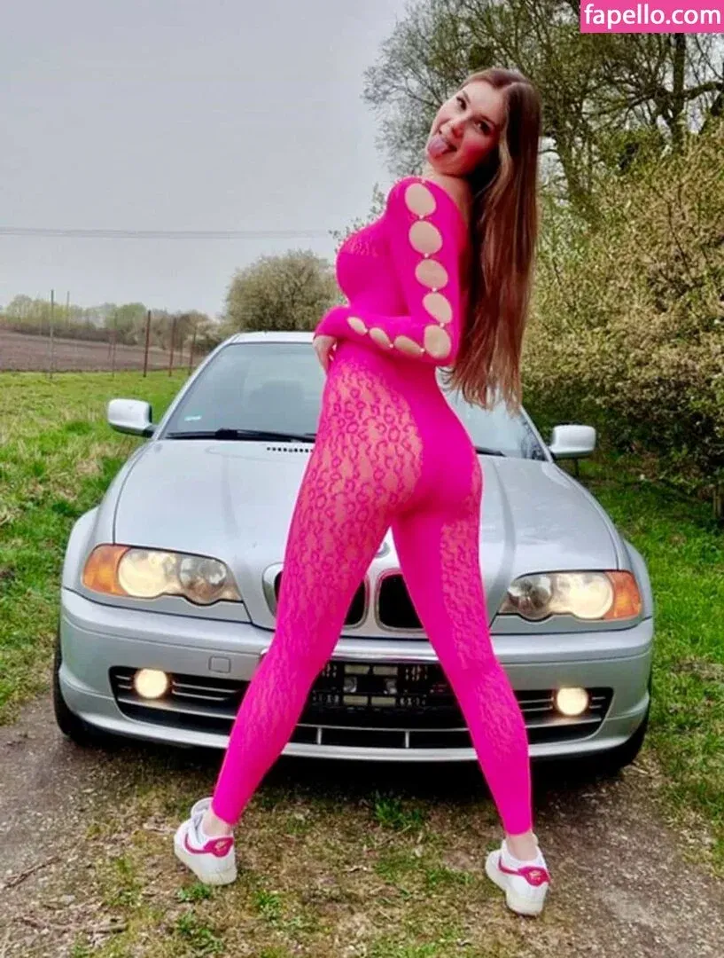 Titty Cat / https: / titty-cat / titty_cat99 Onlyfans Photo Gallery 