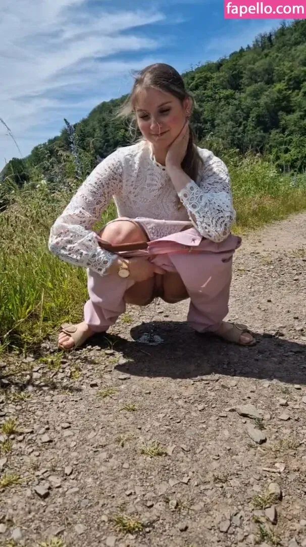 Titty Cat / https: / titty-cat / titty_cat99 Onlyfans Photo Gallery 