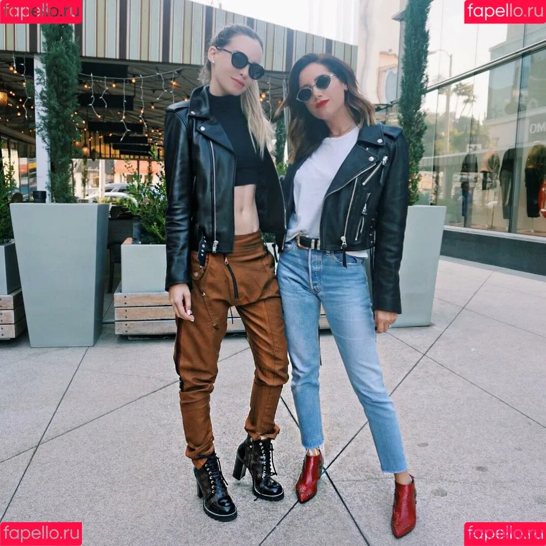 Ashley Tisdale / ashleytisdale Onlyfans Photo Gallery 