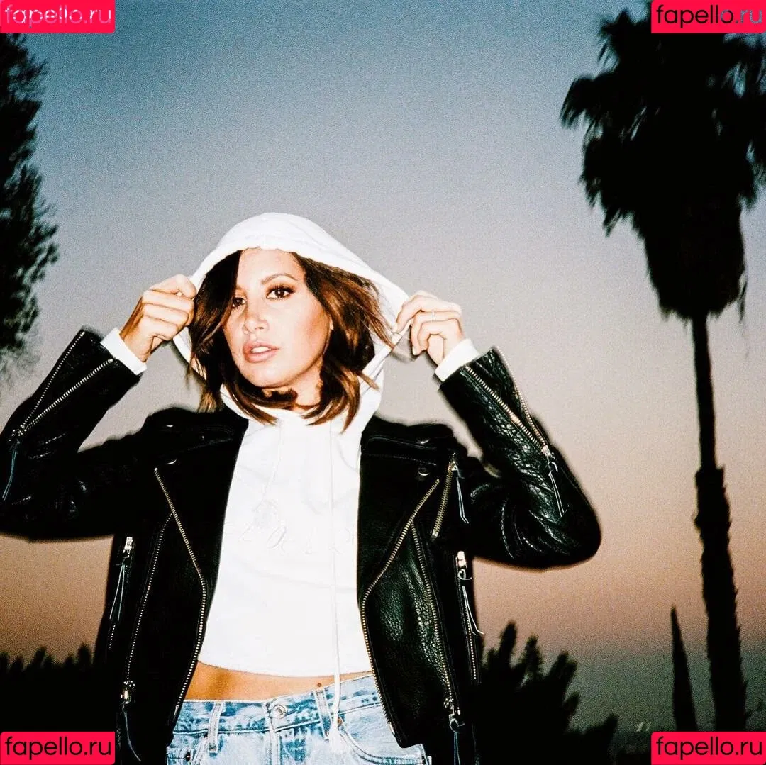 Ashley Tisdale / ashleytisdale Onlyfans Photo Gallery 