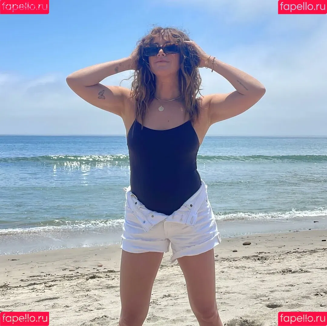 Ashley Tisdale / ashleytisdale Onlyfans Photo Gallery 