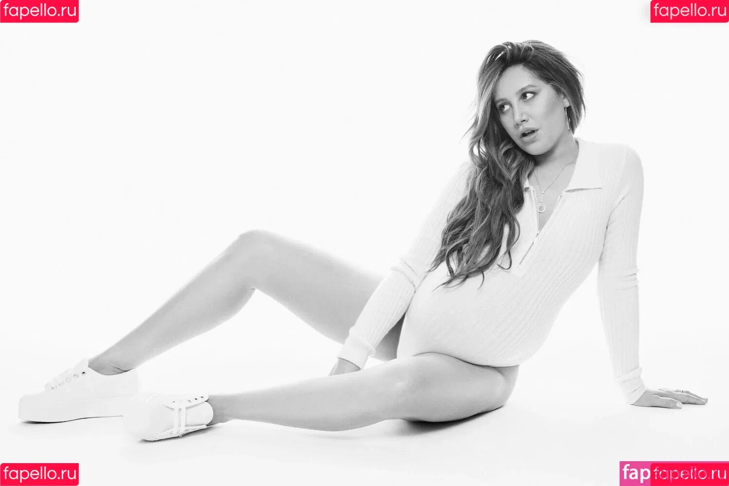 Ashley Tisdale / ashleytisdale Onlyfans Photo Gallery 