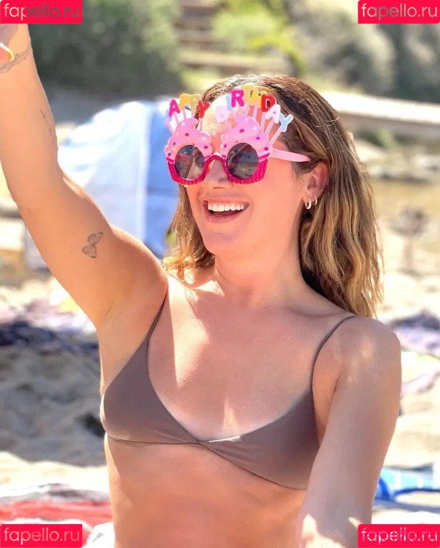 Ashley Tisdale / ashleytisdale Onlyfans Photo Gallery 