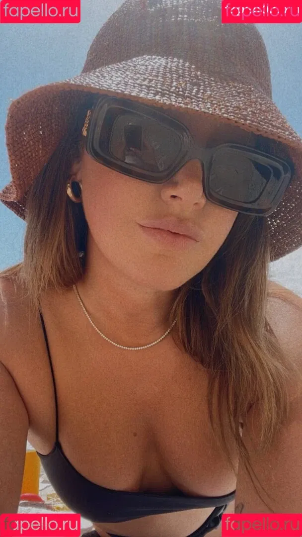Ashley Tisdale / ashleytisdale Onlyfans Photo Gallery 