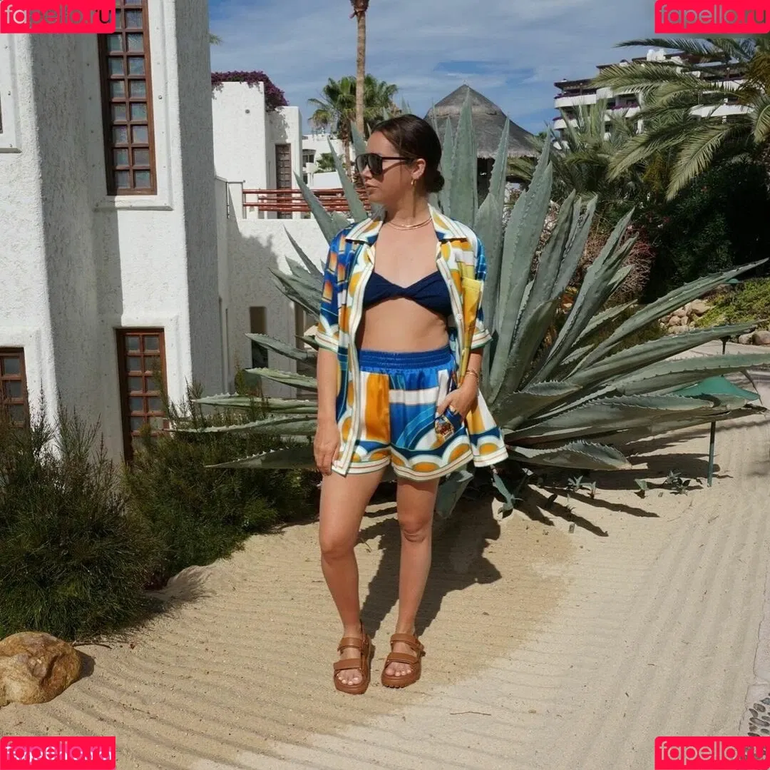 Ashley Tisdale / ashleytisdale Onlyfans Photo Gallery 