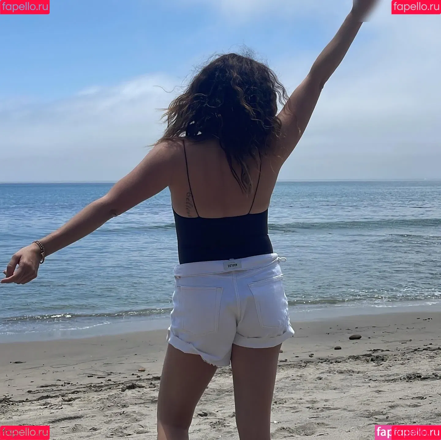 Ashley Tisdale / ashleytisdale Onlyfans Photo Gallery 