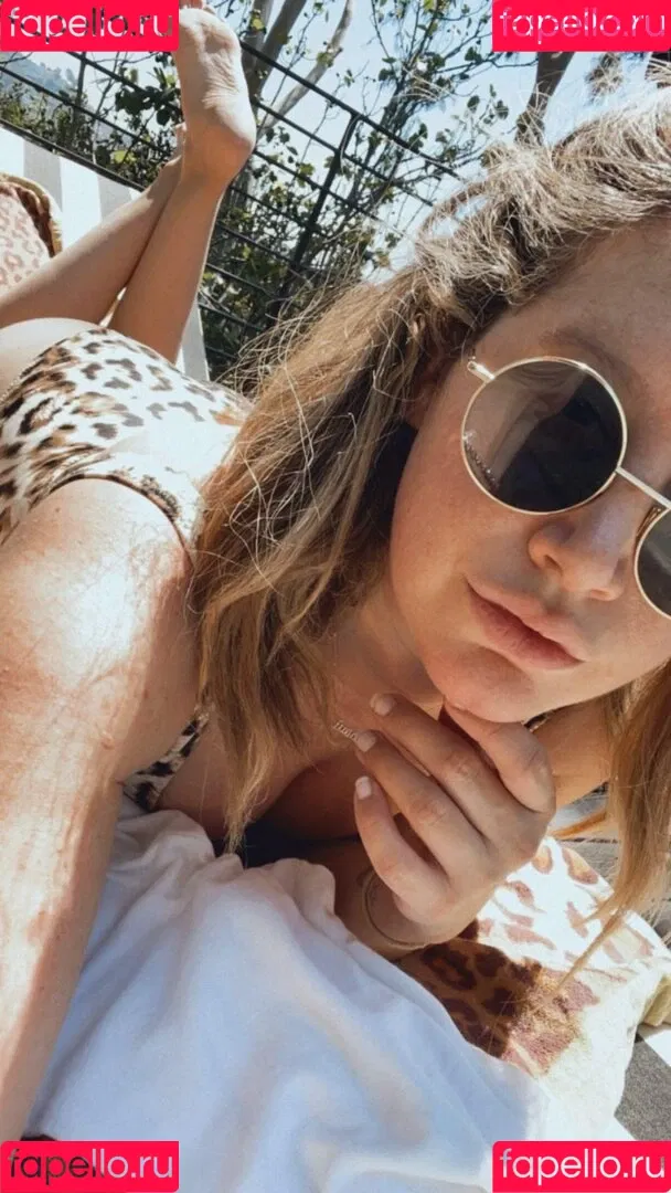 Ashley Tisdale / ashleytisdale Onlyfans Photo Gallery 