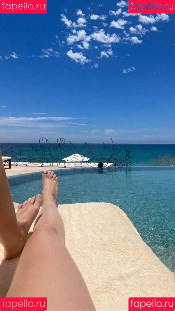 Ashley Tisdale / ashleytisdale Onlyfans Photo Gallery 
