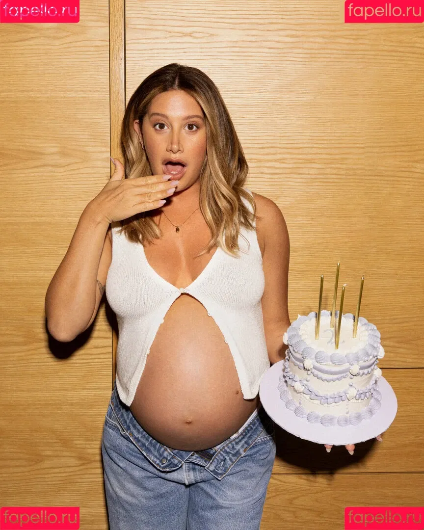 Ashley Tisdale / ashleytisdale Onlyfans Photo Gallery 