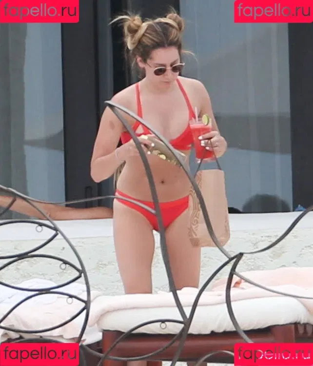 Ashley Tisdale / ashleytisdale Onlyfans Photo Gallery 