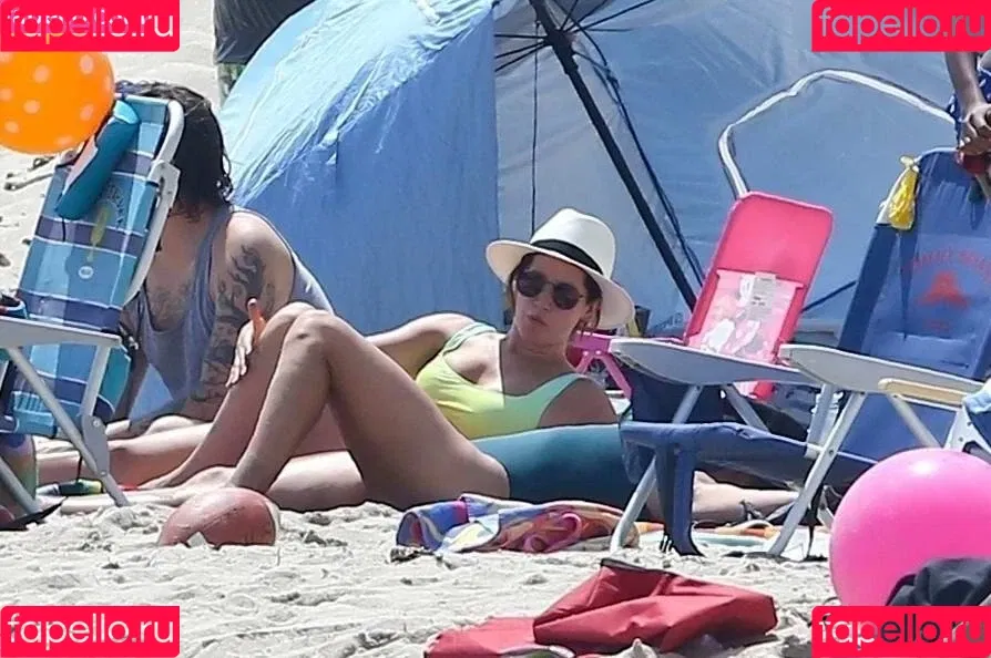 Ashley Tisdale / ashleytisdale Onlyfans Photo Gallery 