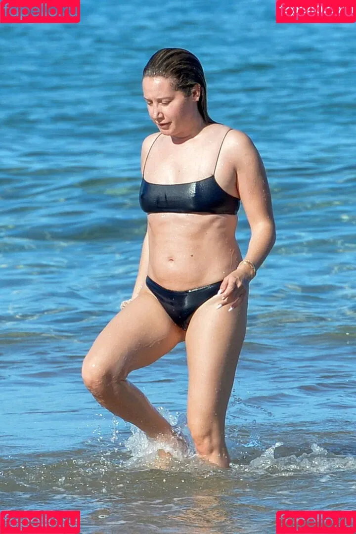 Ashley Tisdale / ashleytisdale Onlyfans Photo Gallery 