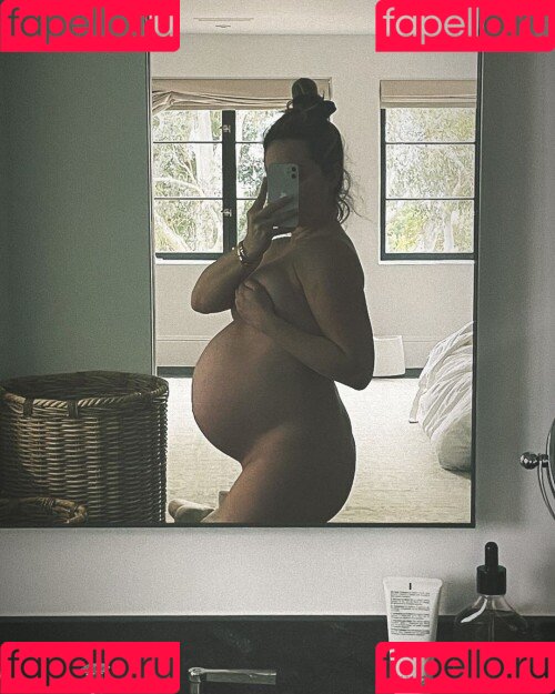 Ashley Tisdale Nude Onlyfans Photo 39