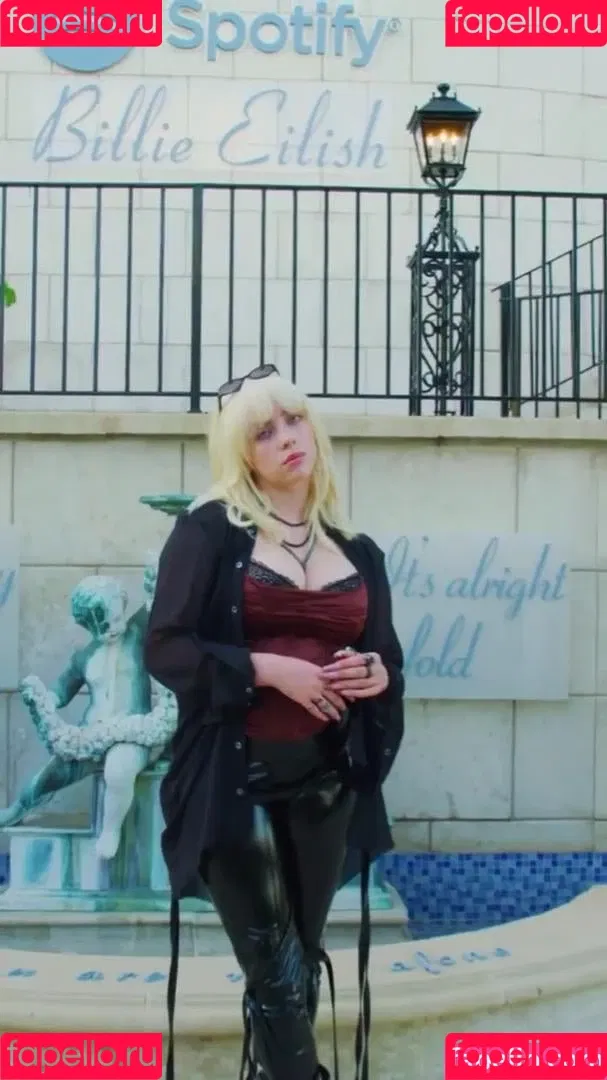 Billie Eilish / Fake / billeeilish / billieeilish Onlyfans Photo Gallery 