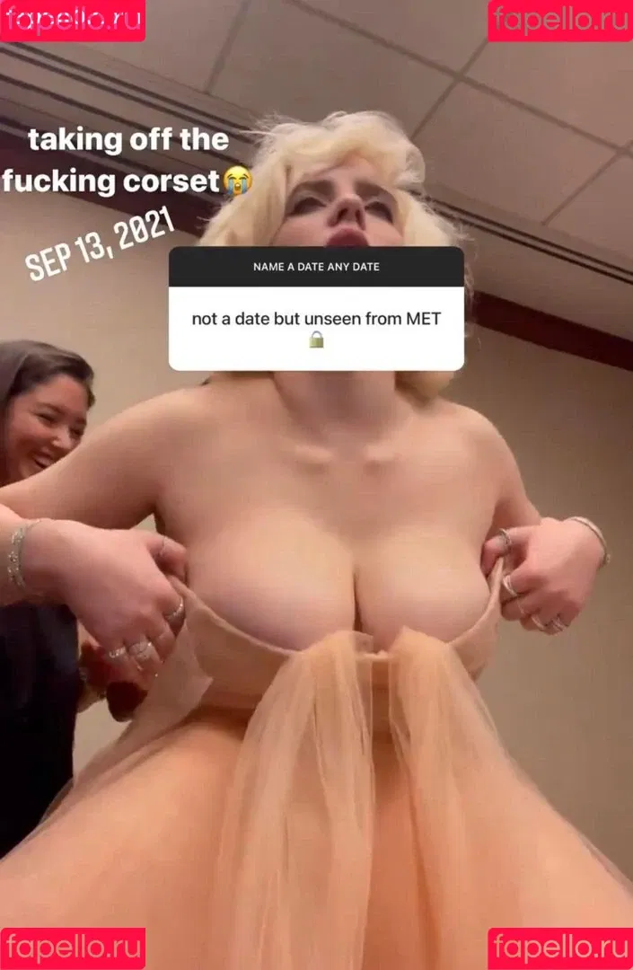 Billie Eilish / Fake / billeeilish / billieeilish Onlyfans Photo Gallery 