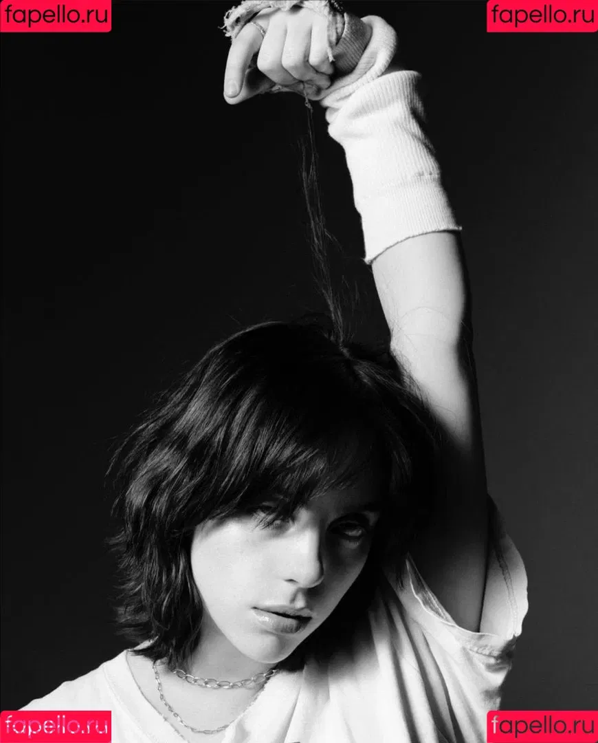 Billie Eilish / Fake / billeeilish / billieeilish Onlyfans Photo Gallery 