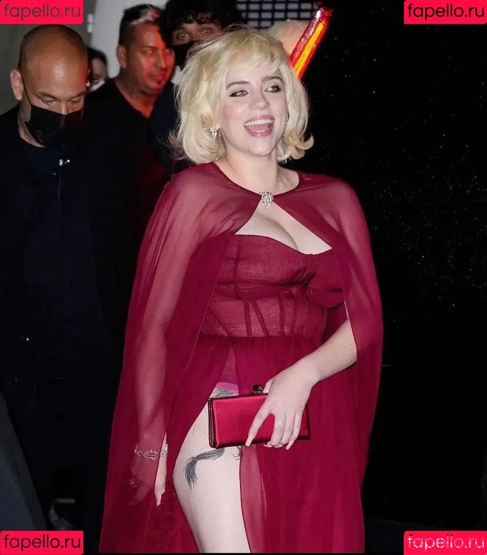 Billie Eilish / Fake / billeeilish / billieeilish Onlyfans Photo Gallery 