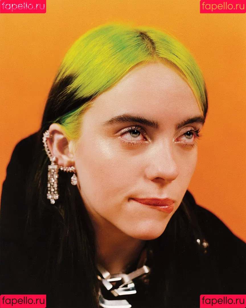 Billie Eilish / Fake / billeeilish / billieeilish Onlyfans Photo Gallery 