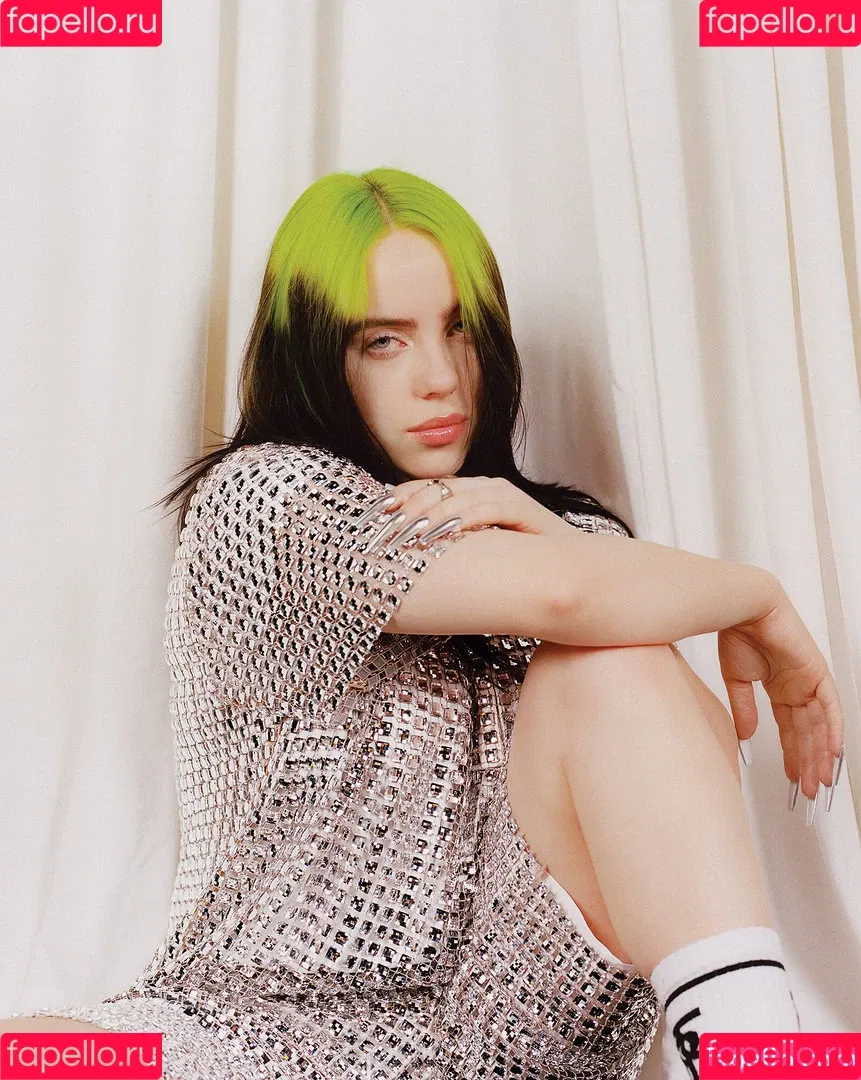 Billie Eilish / Fake / billeeilish / billieeilish Onlyfans Photo Gallery 