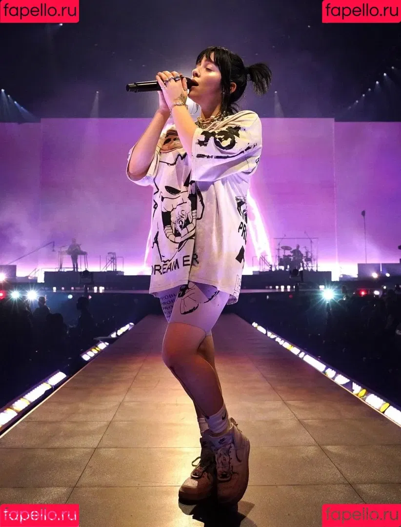 Billie Eilish / Fake / billeeilish / billieeilish Onlyfans Photo Gallery 