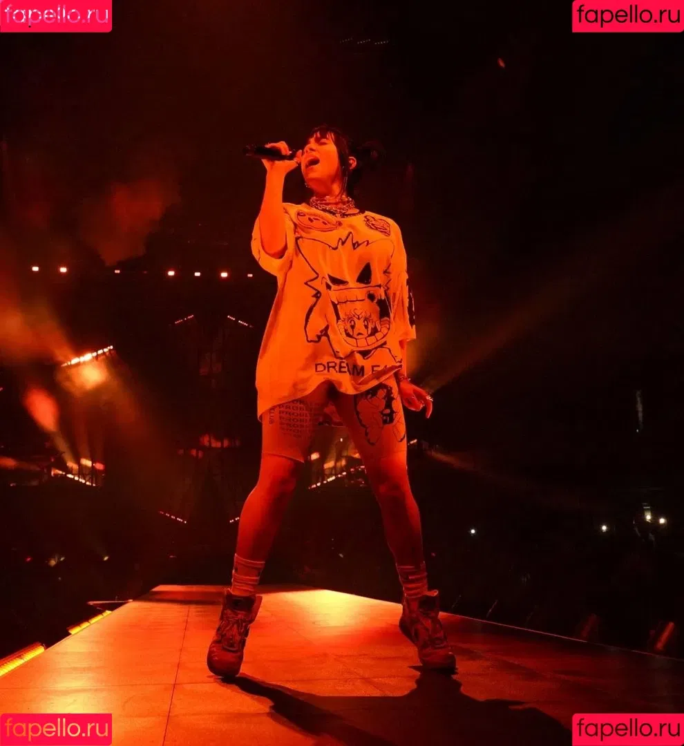 Billie Eilish / Fake / billeeilish / billieeilish Onlyfans Photo Gallery 